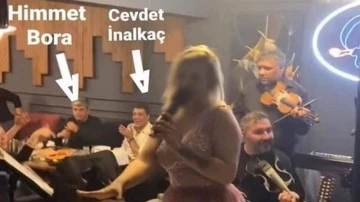 Kızılay Başkanı depremin 20. g&uuml;n&uuml;nde 'Alemlere aktı'