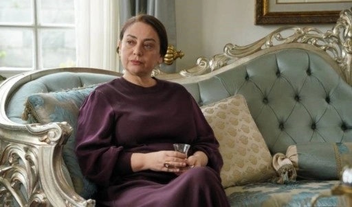 Kızılcık Şerbeti Pembe diziden ayrılıyor mu? Sibel Taşçıoğlu neden Kızılcık Şerbeti'nden ayrılı