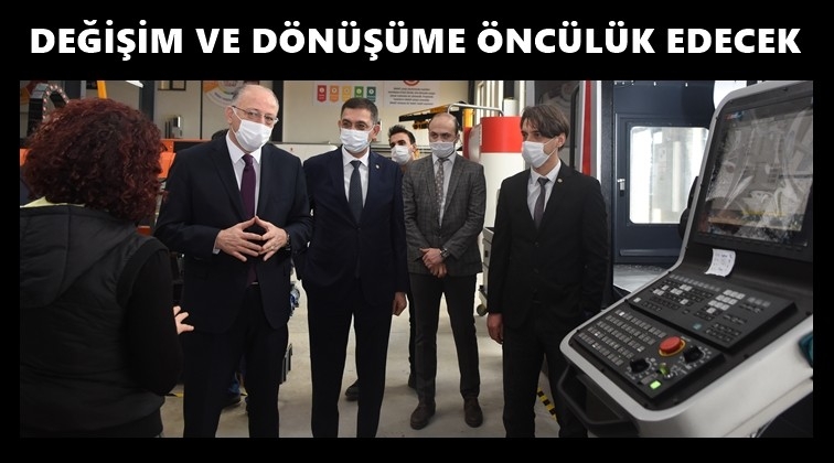 Ko&ccedil;er'den Model Fabrika'ya ziyaret