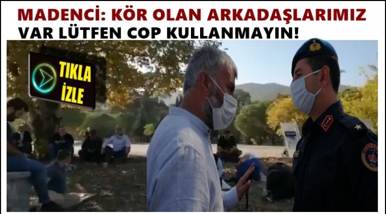 K&ouml;r olan arkadaşlarımız var, cop kullanmayın!