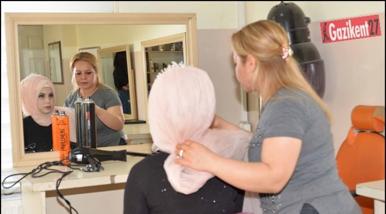 Kuaf&ouml;rl&uuml;k kursu hayatlarını değiştirdi