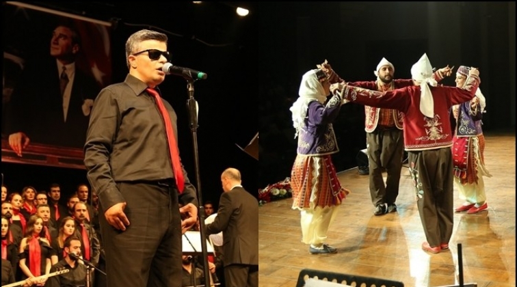 Kurtuluş Destanı Konseri ilgi g&ouml;rd&uuml;