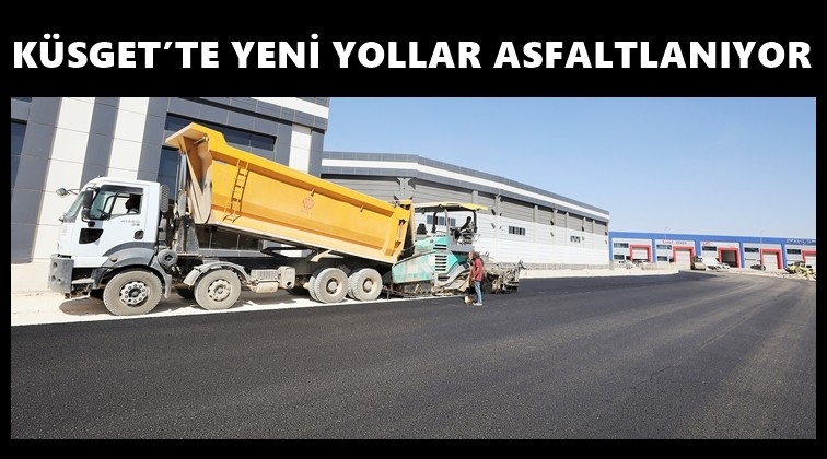 K&uuml;sget'te yeni yollara asfalt...