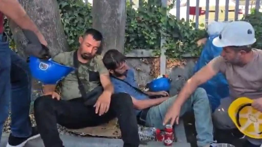 Madenciler Bakanlık önünde üçüncü kez gözaltına alındı!