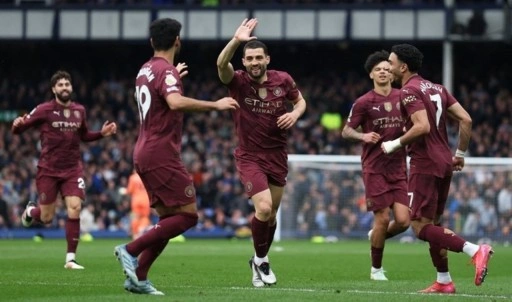 Manchester City, 84'ten sonra açıldı!