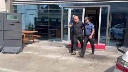 Marmaray’da babayı çocuklarının yanında darbetmişlerdi! Saldırgan tutuklandı