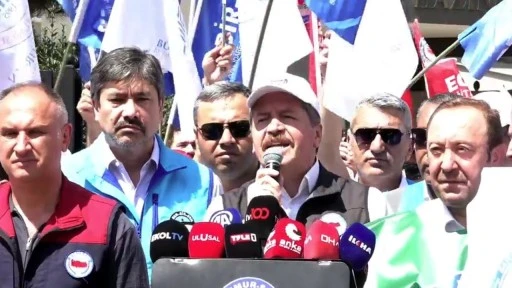 Memur Sen'den Maliye Bakanlığı önünde eylem