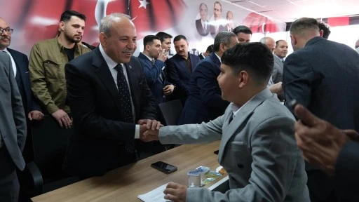MHP Gaziantep'te coşkulu bayramlaşma