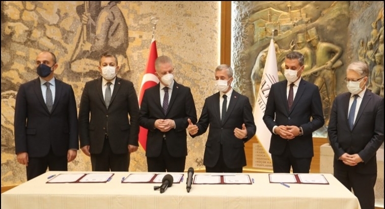 Millet Bah&ccedil;esi&rsquo;ne trafik parkları yapılacak...