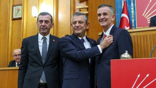 Milletvekili Ümit Dikbayır CHP'ye katıldı...