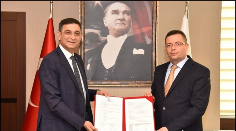 Model Fabrika'da hizmet alan firmalara destek...