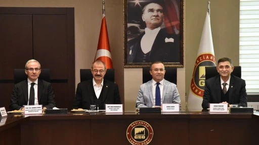 GSO'da sanayinin dijital d&ouml;n&uuml;ş&uuml;m&uuml; ve yapay zek&acirc; toplantısı