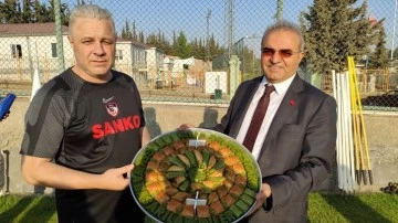 Neşet Ayaz’dan Gaziantep FK’ya ziyaret