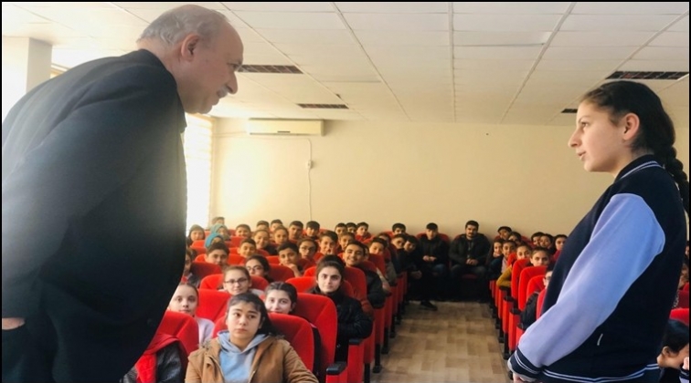 &Ouml;ğrencilere &ldquo;Etkili İletişim&rdquo; semineri