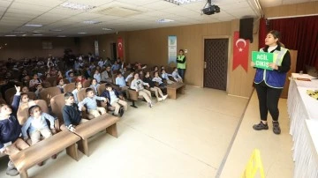 Öğrencilere “Evde okulda ve trafikte güvenlik eğitimi” 