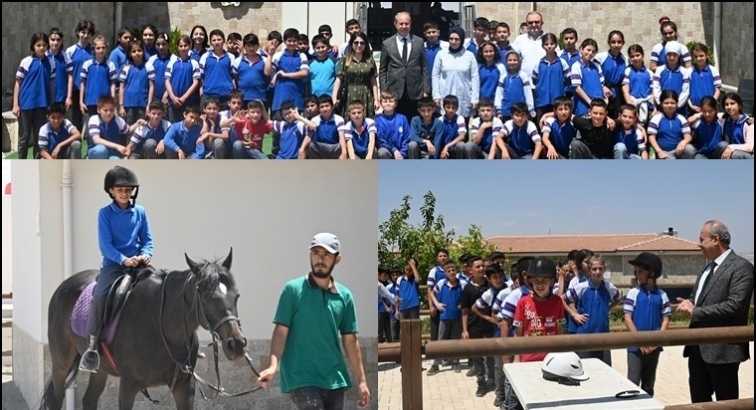 Oğuzeli Belediyesi'nden öğrencilere karne hediyesi