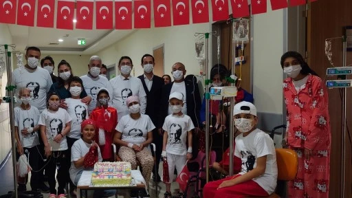 Onkoloji servisinde 23 Nisan coşkusu