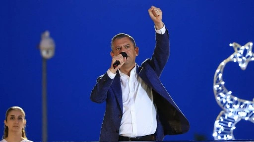 Özel’den Altaylı tepkisi… İktidara seslendi: ‘Artık hiç kimseyi baskıyla sindiremezsiniz’