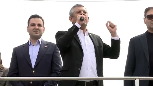 &Ouml;zg&uuml;r &Ouml;zel: D&uuml;ş&uuml;nemediği yalanın altına imza attırmışlar!