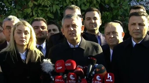 &Ouml;zg&uuml;r &Ouml;zel: AK Parti ve MHP milletvekillerine sesleniyorum