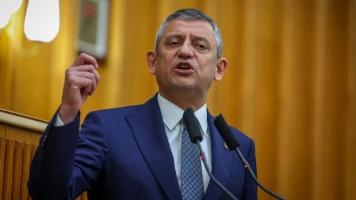 &Ouml;zg&uuml;r &Ouml;zel'den dokunulmazlık ve fezleke yanıtı