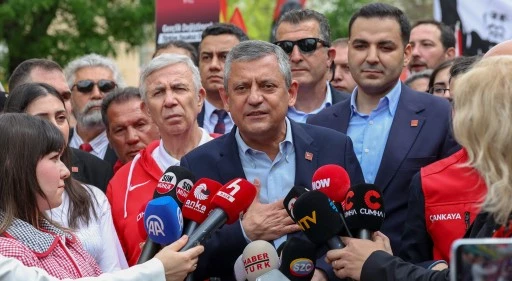 &Ouml;zg&uuml;r &Ouml;zel'den 'Ekrem İmamoğlu' ve 'Mansur Yavaş' mesajı