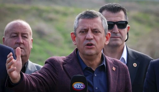 Özgür Özel'den Lütfü Savaş'a: Gün gelir hesabı sorulur!