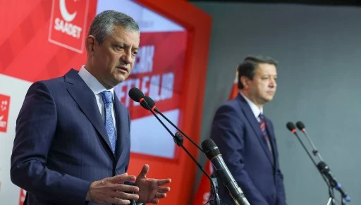 &Ouml;zg&uuml;r &Ouml;zel'den Saadet Partisi'ne 'ara se&ccedil;im' ziyareti