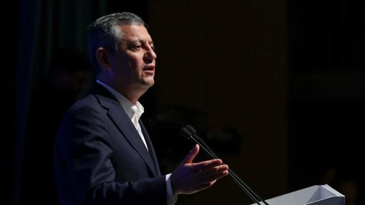 Özgür Özel: Depremzedeler 3 yıla yakın süredir adalet arıyor