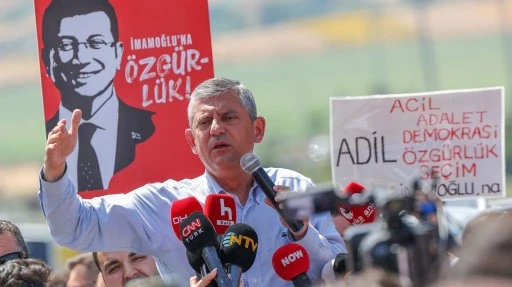 &Ouml;zg&uuml;r &Ouml;zel: Eninde sonunda i&ccedil;imizden biri cumhurbaşkanı olacak!