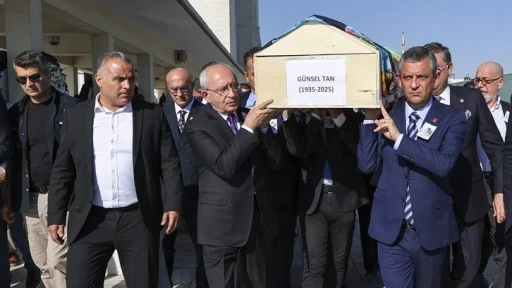 Özgür Özel ve Kılıçdaroğlu tabutu birlikte omuzladı...