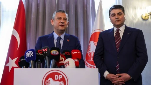 &Ouml;zg&uuml;r &Ouml;zel'in 'ara se&ccedil;im' turu s&uuml;r&uuml;yor...