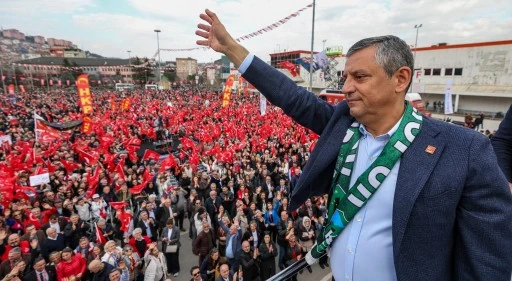&Ouml;zg&uuml;r &Ouml;zel, Kocaeli'de Erdoğan'a seslendi: Karar verdin mi vermedin mi?