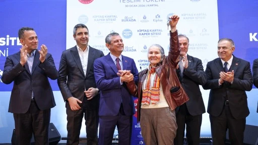 &Ouml;zg&uuml;r &Ouml;zel: Mağdurlara faiz maddeli boş senetler imzalatmıyoruz!