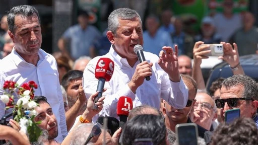 &Ouml;zg&uuml;r &Ouml;zel Niğde'de Erdoğan'a seslendi: Cesaretin varsa &ccedil;ık karşımıza