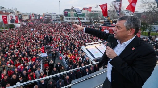 &Ouml;zg&uuml;r &Ouml;zel: Siz emeklinin kanını emen vampirlersiniz!