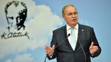 &Ouml;ztrak: Saray rejimlerinde &ccedil;&uuml;r&uuml;me ka&ccedil;ınılmazdır!