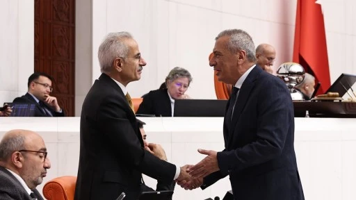 Öztürkmen, Oğuzeli-Karkamış yolunu Bakan Uraloğlu’na sordu