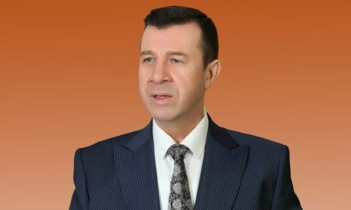 Pamuk: Belediye kaynakları sosyal adalet i&ccedil;in mi, siyasi g&ouml;steri i&ccedil;in mi kullanılıyor?