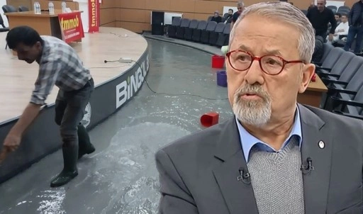 Prof. Dr. Naci Görür'ün konuşma yapacağı salonu su bastı