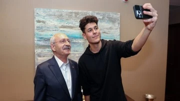 "Aday olma" diyen gen&ccedil; Kılı&ccedil;daroğlu ile buluştu