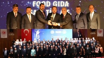 &quot;İhracatın Yıldızları&quot; ödüllerini  aldı