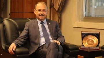 Rektör Dağlı'dan, Babalar Günü mesajı