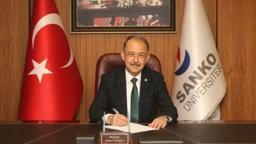 Rektör Dağlı'dan “Babalar Günü” mesajı