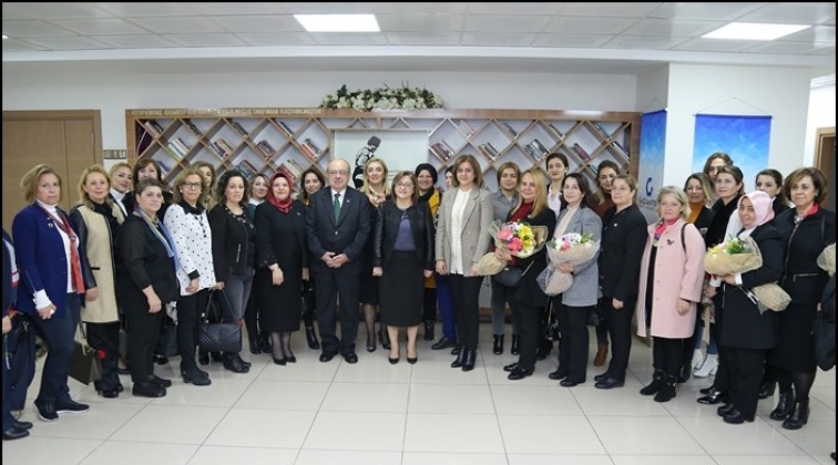 Şahin: Meclisin ve y&ouml;netimin yarısı kadın