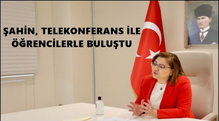 Şahin, &ouml;ğrencilerle bir araya geldi