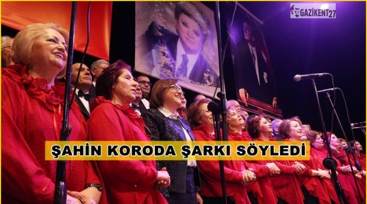 Şahin, Türk Musikisi Korosu’na katıldı