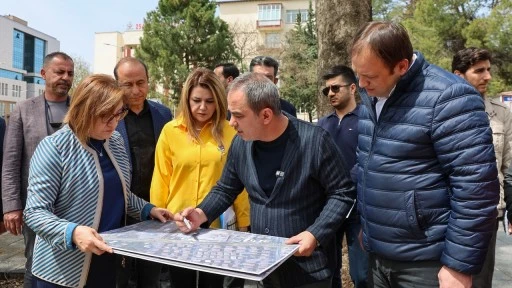 Şahin, ulaşım d&uuml;zenleme &ccedil;alışmalarını yerinde inceledi