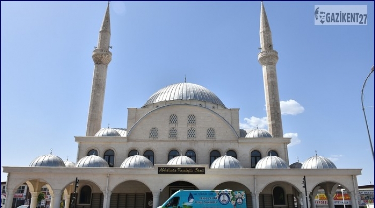 Şahinbey cami temizliklerine devam ediyor