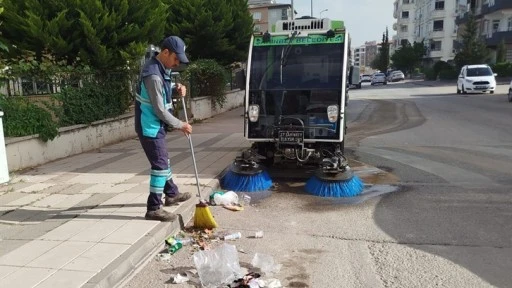 Şahinbey'de 24 saat esasına göre temizlik çalışmaları